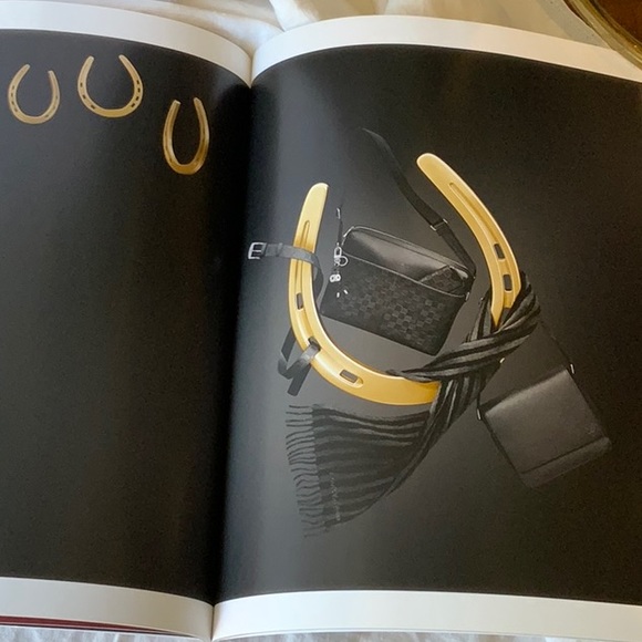 Louis Vuitton catalogue - Picture 6 of 12